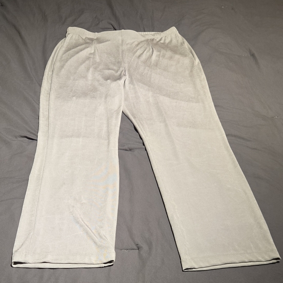 Chico's Travelers Pants - Picture 1 of 12